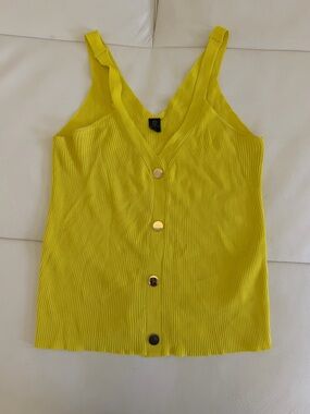 Ribbed V-Neck Button Front Tank Top - Yellow